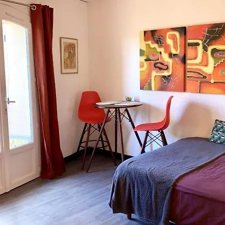 Calme Piscine -terrasse - Parking Gratuit Appartamento Sainte-Maxime