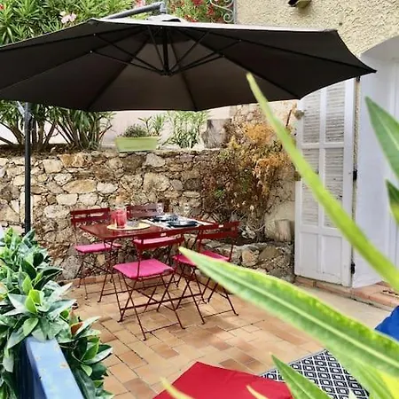 Calme Piscine -terrasse - Parking Gratuit Сент-Максім