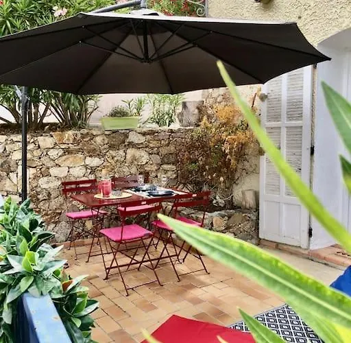 Calme Piscine -terrasse - Parking Gratuit Сент-Максім